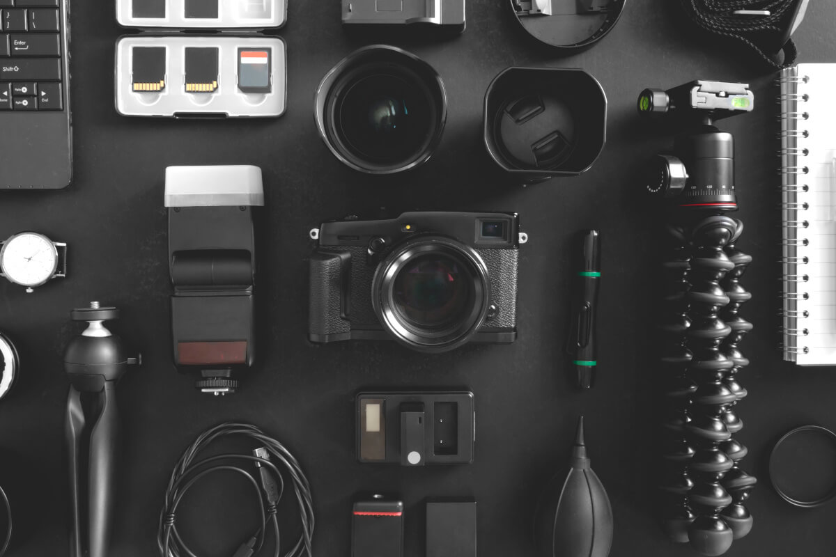 フォトグラファーに必要な写真機材